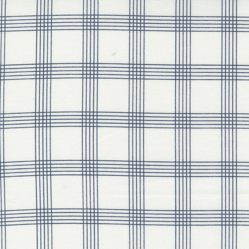 Nantucket Summer Cream Navy 55262 11 Quilting Fabric 70CM END OF BOLT 