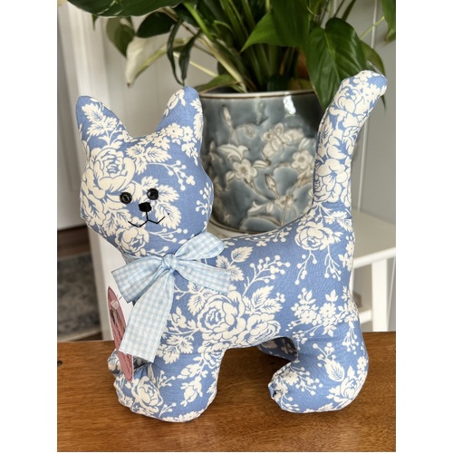 Bessie Cat Sample - Blue White