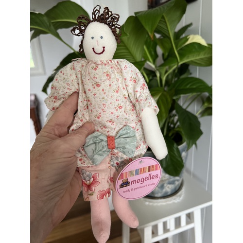 Dora Doll Sample White Floral Top Pink Pants (Brown Ric Rac Hair) 26cm